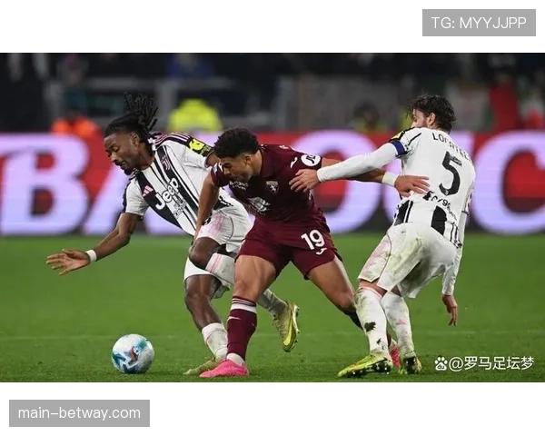 尤文图斯与都灵0比0互交白卷联赛连续两轮无法取胜